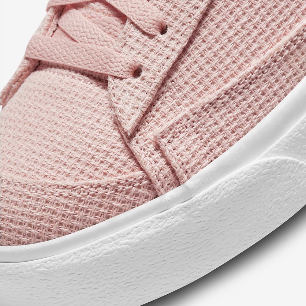 Nike Blazer Low Platform size 6 1/2 us - Picture 2 of 10